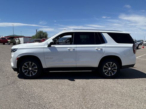 Used 2021 Chevrolet Tahoe LT AWD/4WD image 2