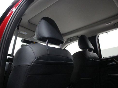 Used 2025 Mitsubishi Outlander SEL image 27