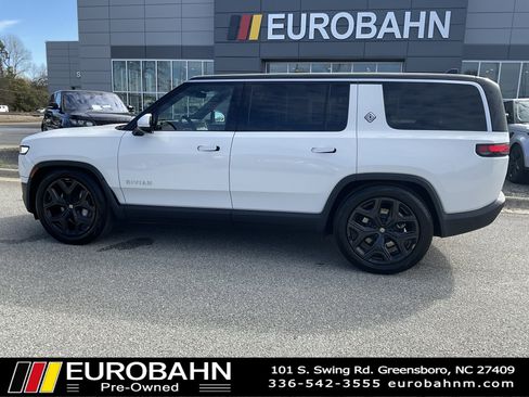 Used 2024 Rivian R1S Adventure image 29