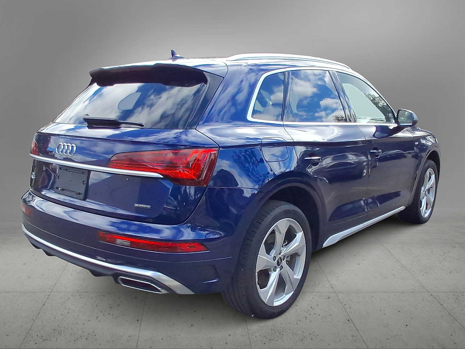 Certified 2023 Audi Q5 2.0T Premium Plus AWD/4WD image 8