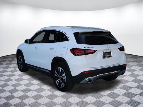 New 2026 Mercedes-Benz GLA 250 4MATIC image 3