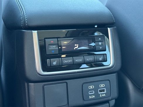 New 2026 Subaru Ascent Limited image 16