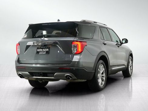 Used 2021 Ford Explorer Limited w/ Equipment Group 301A AWD/4WD image 6