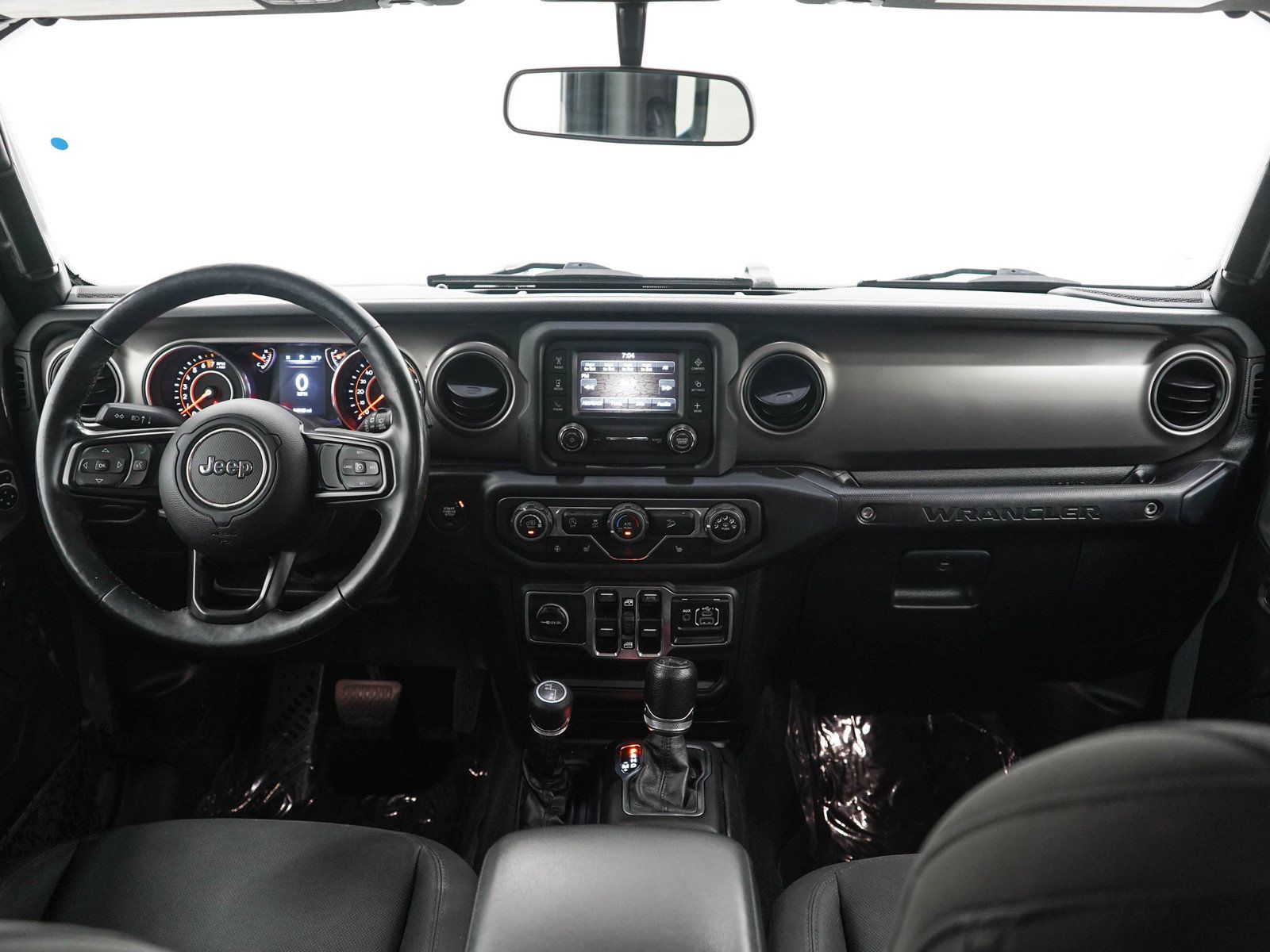 Used 2018 Jeep Wrangler Unlimited Sport S AWD/4WD image 13