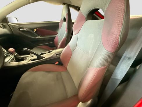 Used 2003 Toyota Celica GT FWD image 19