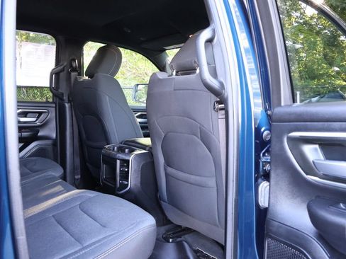 Used 2021 RAM 1500 Big Horn AWD/4WD image 48