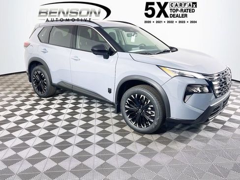 New 2026 Nissan Rogue SV FWD image 1