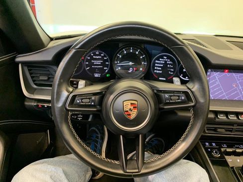 Used 2020 Porsche 911 Carrera 4S AWD/4WD image 21