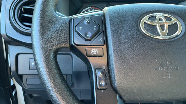 Used 2022 Toyota Tacoma SR RWD image 11