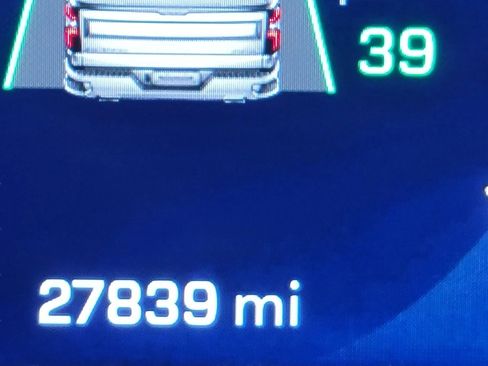 Certified 2023 Chevrolet Silverado 1500 LT Trail Boss w/ Convenience Package II image 2