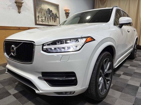 Used 2016 Volvo XC90 T6 Momentum w/ Momentum Plus Package AWD/4WD image 5