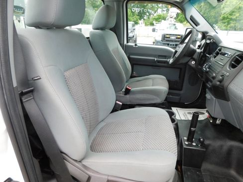 Used 2011 Ford F550 2WD Regular Cab Super Duty w/ PWR Equipment Group image 30