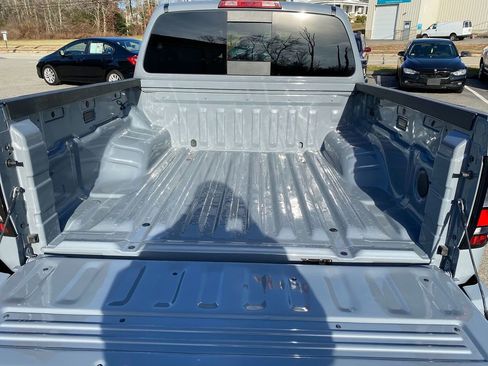 Used 2023 Nissan Frontier PRO-4X w/ Technology Package image 24