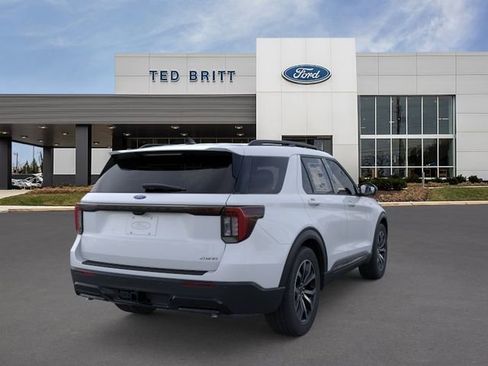 New 2026 Ford Explorer ST-Line AWD/4WD image 8