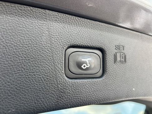 Certified 2023 Ford Edge ST-Line image 24