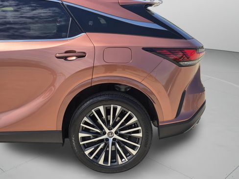 Used 2025 Lexus RX 350 Premium Plus w/ Accessory Package (Z1) FWD image 33