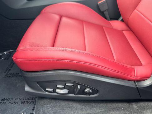 Used 2024 Porsche Macan 4 Electric image 14