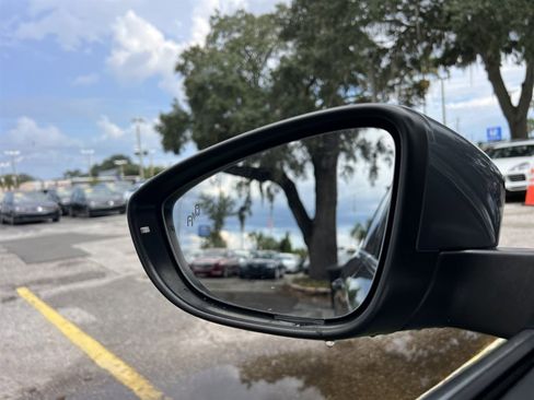 Used 2017 Volkswagen Passat 1.8T SE w/ SE Lighting Package image 26