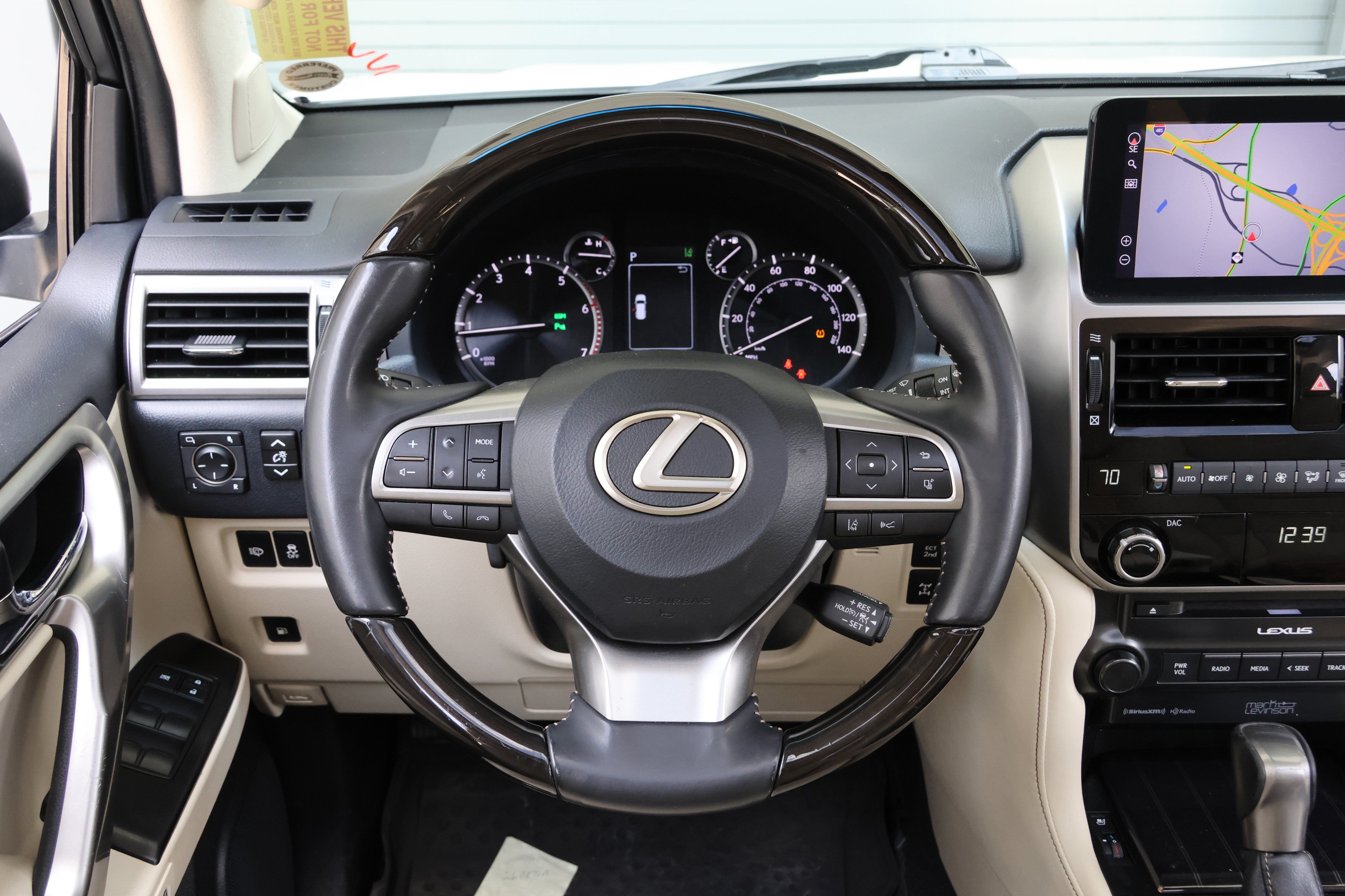 Used 2023 Lexus GX 460 Premium AWD/4WD image 18