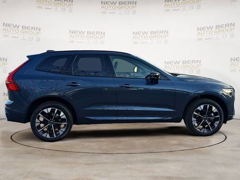 New 2026 Volvo XC60 B5 Plus w/ Protection Package Premier AWD/4WD image 6