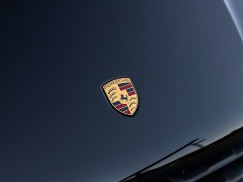 New 2026 Porsche Macan AWD/4WD image 15