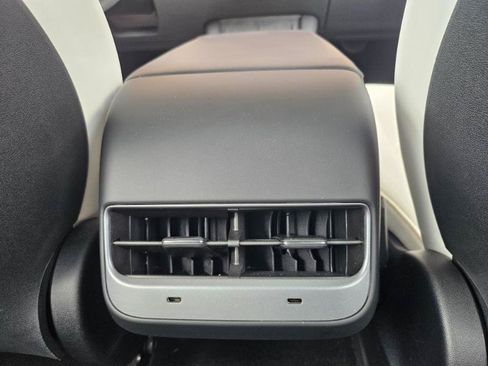 Used 2023 Tesla Model 3 Standard Range RWD image 60