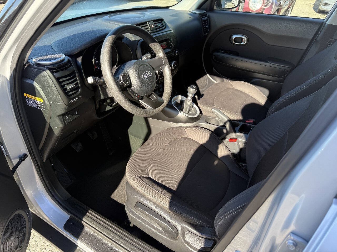 Used 2016 Kia Soul FWD image 8
