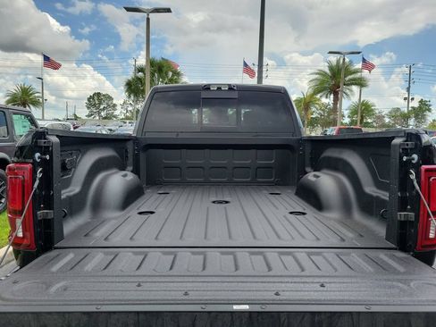 New 2026 RAM 2500 Laramie AWD/4WD image 25
