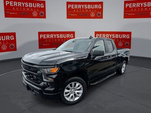 Certified 2022 Chevrolet Silverado 1500 Custom w/ LPO, Dark Essentials Package image 1