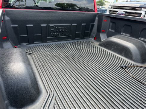 Used 2020 GMC Sierra 1500 Elevation w/ Elevation Value Package RWD image 11