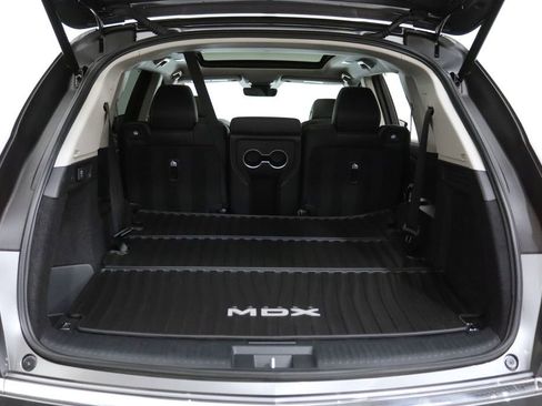 Used 2024 Acura MDX SH-AWD w/ Technology Package image 27