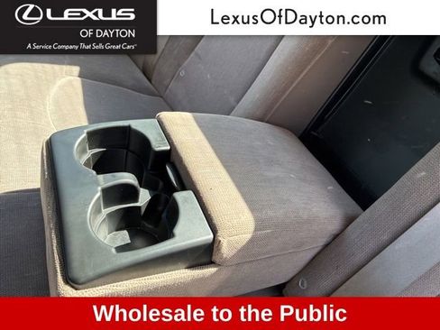 Used 2003 Chrysler Concorde LX image 26