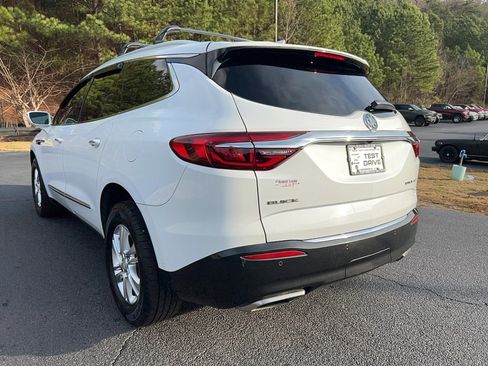 Used 2018 Buick Enclave Essence image 7