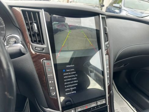 Used 2019 INFINITI Q50 Luxe w/ Essential Package (3.0T Luxe) AWD/4WD image 21