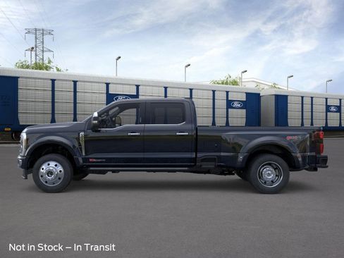 New 2026 Ford F450 Platinum image 3