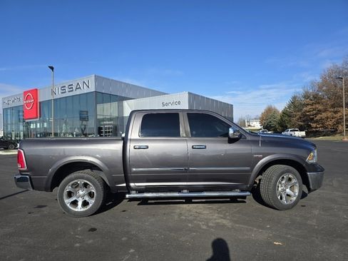 Used 2016 RAM 1500 Laramie image 13
