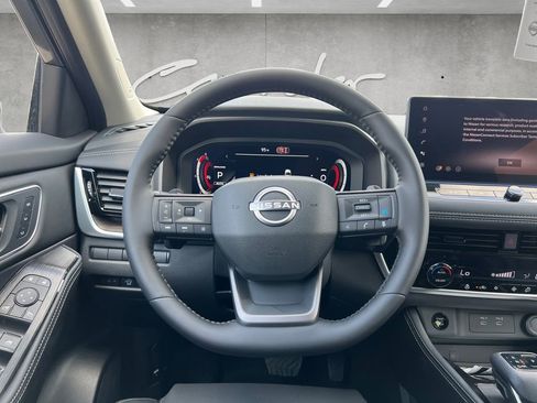 New 2026 Nissan Rogue Platinum AWD/4WD image 22