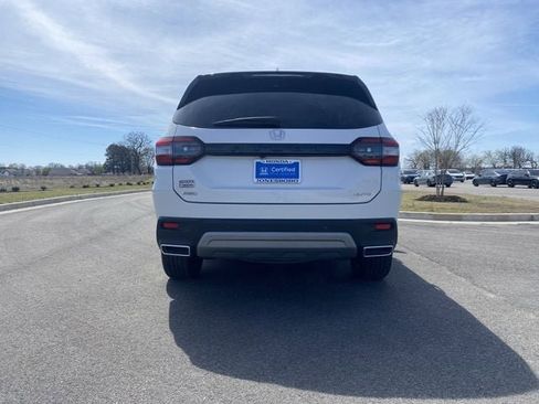Certified 2024 Honda Pilot Elite image 4