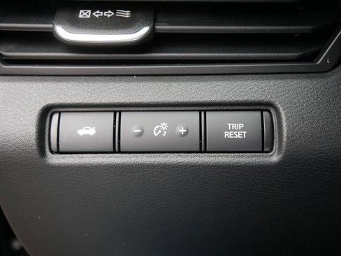 Certified 2023 Nissan Altima 2.5 SR w/ SR Premium Package image 28