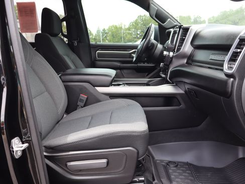 Used 2023 RAM 1500 Big Horn AWD/4WD image 19