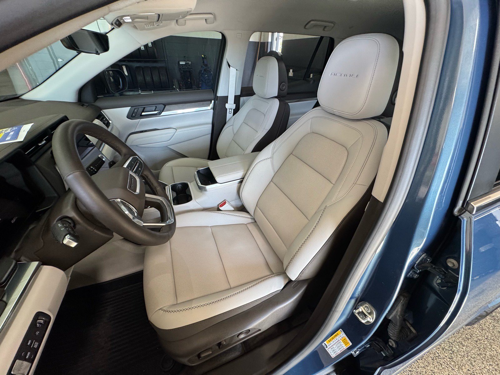 Used 2026 GMC Terrain Denali w/ LPO, Floor Liner Package AWD/4WD image 20