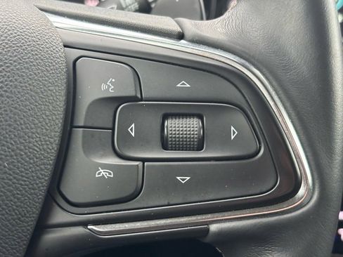 Certified 2023 Buick Envision Essence image 19