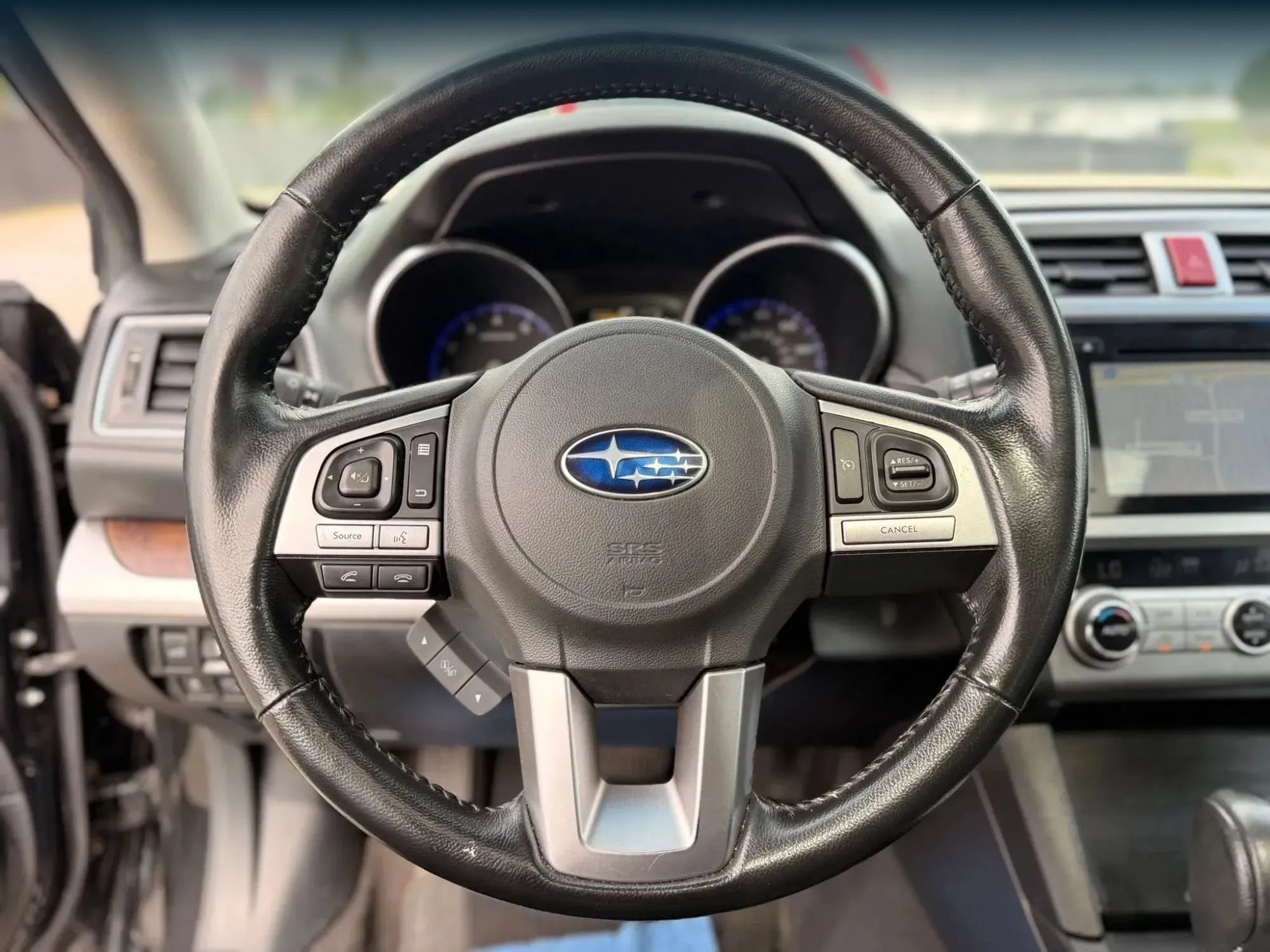 Used 2016 Subaru Outback 2.5i Limited AWD/4WD image 25