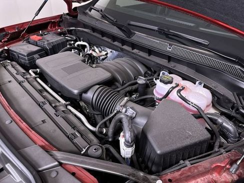 New 2025 Chevrolet Suburban High Country AWD/4WD image 31