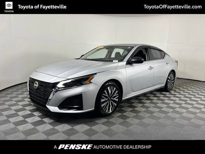 Used 2024 Nissan Altima 2.5 SV