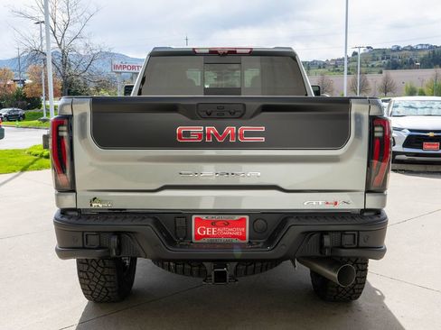 New 2026 GMC Sierra 2500 AT4X w/ AT4X AEV Edition AWD/4WD image 6