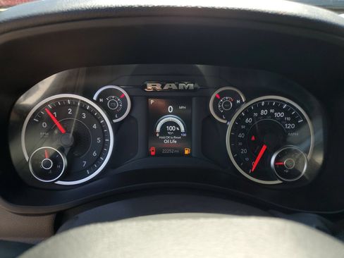 Used 2025 RAM 2500 Big Horn AWD/4WD image 31