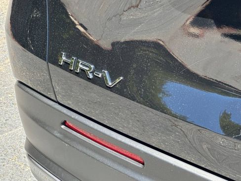 Certified 2025 Honda HR-V Sport image 29