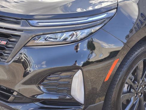 Used 2022 Chevrolet Equinox RS AWD/4WD image 6
