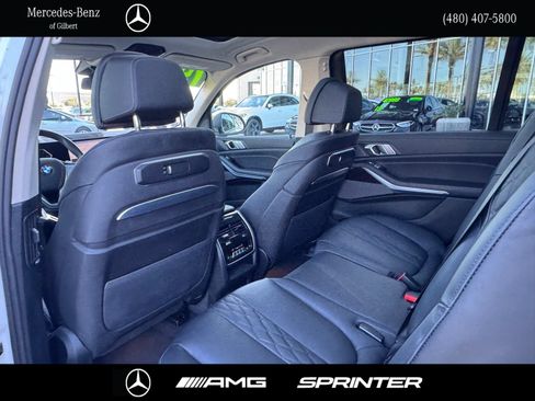 Used 2026 BMW X7 xDrive40i AWD/4WD image 17